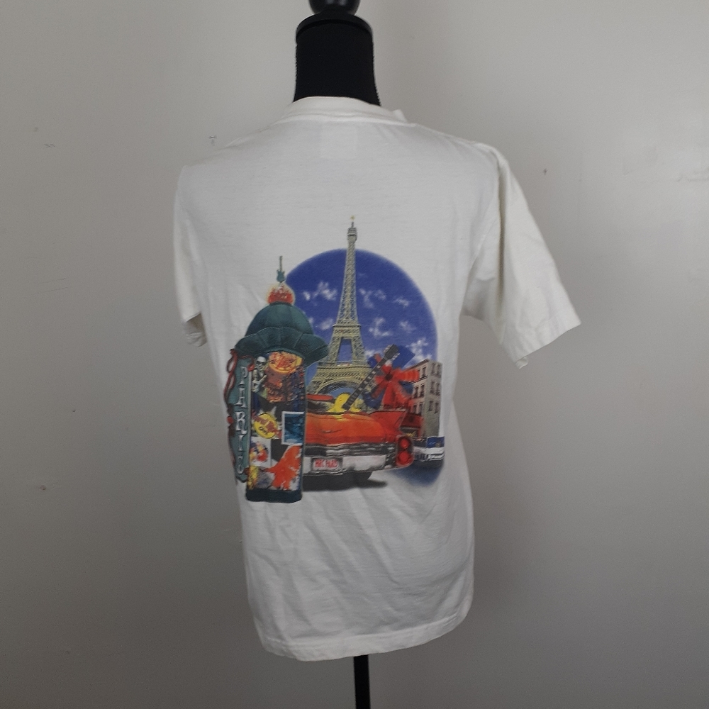 Vintage 90's Hard Rock Cafe Paris Graphic Tee Shirt Women Small Short Sleeved